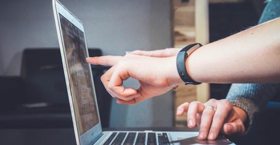 Software debugging and programming with code analysis on computer screen